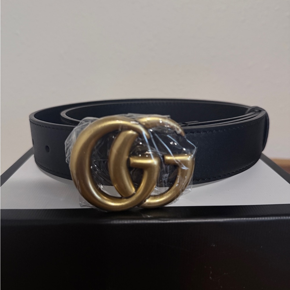 Gucci Double G Marmont Leather Belt
